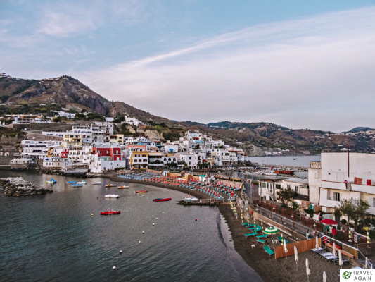 Sant'Angelo - urokliwe miasteczko na wyspie Ischia