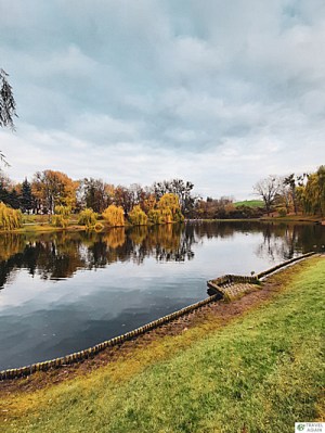 Park Moczydło w jesiennej szacie