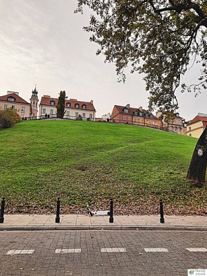 Widok na Górkę Gnojną od strony ulicy Bugaj